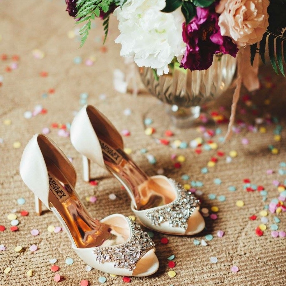 Meet your Posher, Caitlin